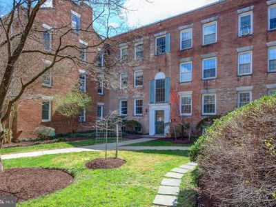2716 Ordway St NW APT 2, Washington, DC, 20008