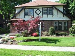 28 Elmwood Rd, New Haven, CT 06515