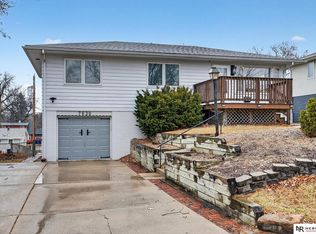7630 Nina St, Omaha, NE 68124