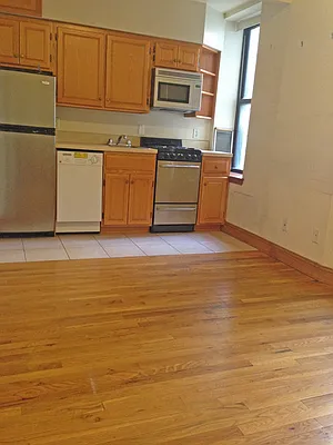 Rented by Guidance Realty Corp. | media 40