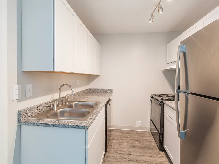 Kenton Place — Photo 22
