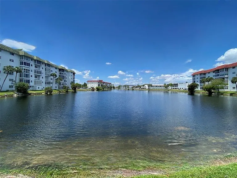 4750 NW 22nd Ct #502 — Photo 16