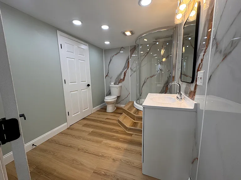 443 Bath Ave — Photo 27