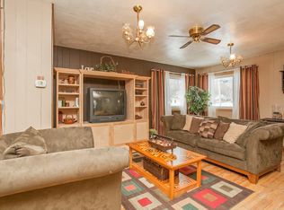 41 36th Ave SW, Cedar Rapids, IA 52404