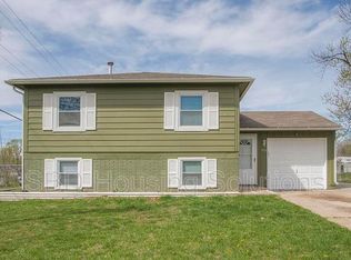 712 N Aztec Dr, Independence, MO 64056