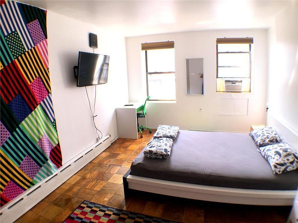 1st image of 301 E 110th St APT 3A
