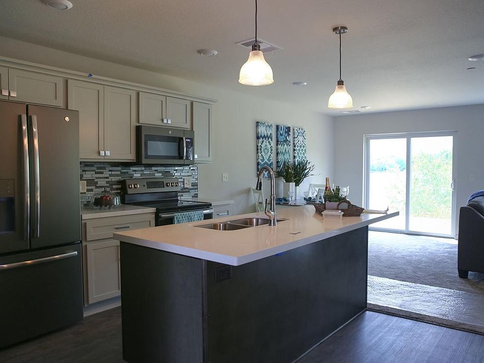 2nd image of 625 Briarstone Dr #1