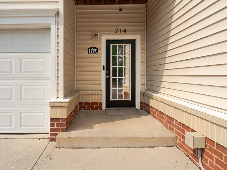 11391 Aristotle Dr #11-214 — Photo 2
