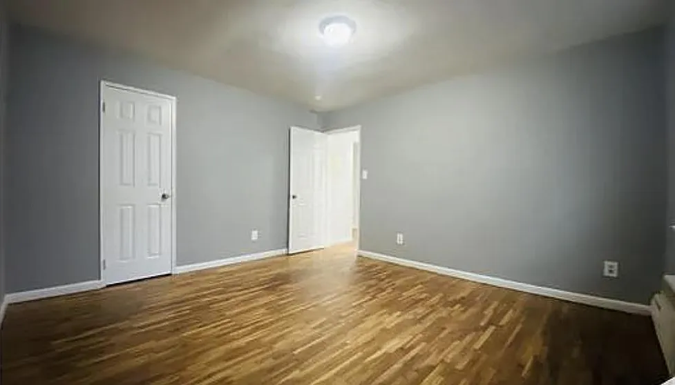 2 bed, 800 sqft, $1,794 — Photo 4