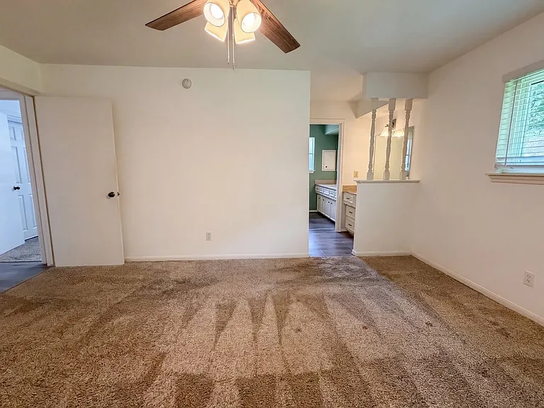 7802 Bideford Ln — Photo 4