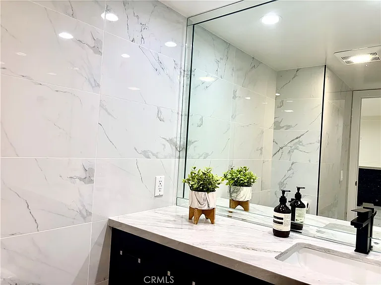 11774 Doral Ave — Photo 27
