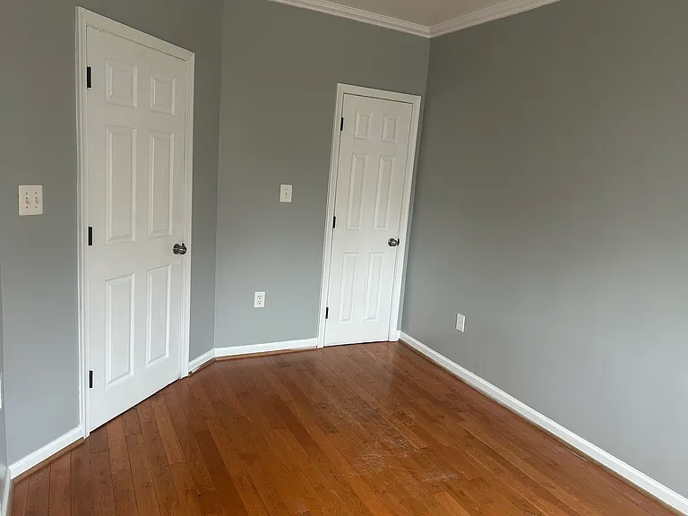 2nd bedroom/Utility closet