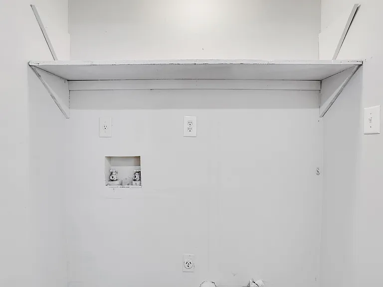 6308 E Windsor Ln — Photo 13