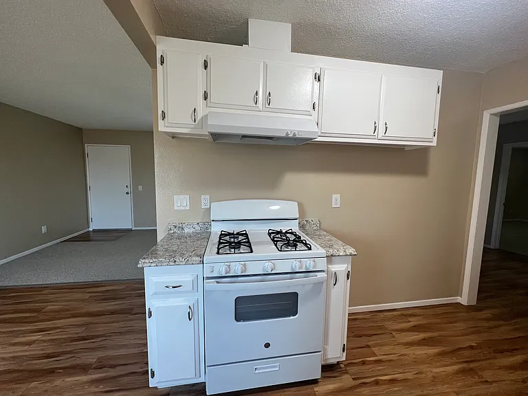 Ocean Hills Apartment Homes — Photo 31