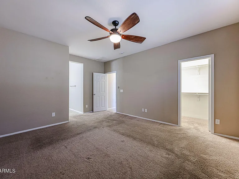 12041 W Cottontail Ln — Photo 13