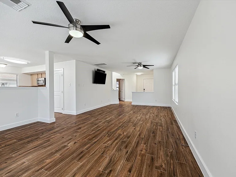 262 Rolling Brook Dr — Photo 5