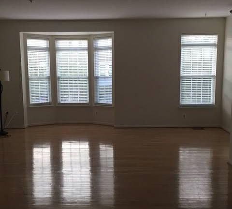 5th image of 3842 Glebe Meadow Way