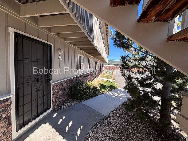 1st image of 1516 South Ct #A