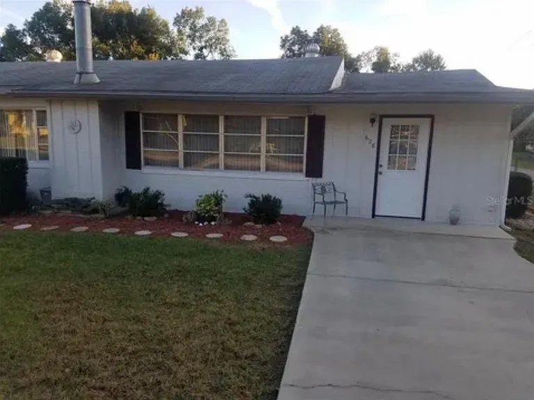 628 Patlin Ave — Photo 1