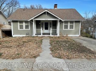 9324 E 15th St S, Independence, MO 64052