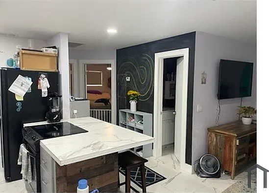 2 bed, $2,080 — Photo 3