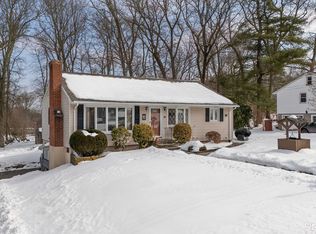 24 Porach Road, Montville, CT 06382