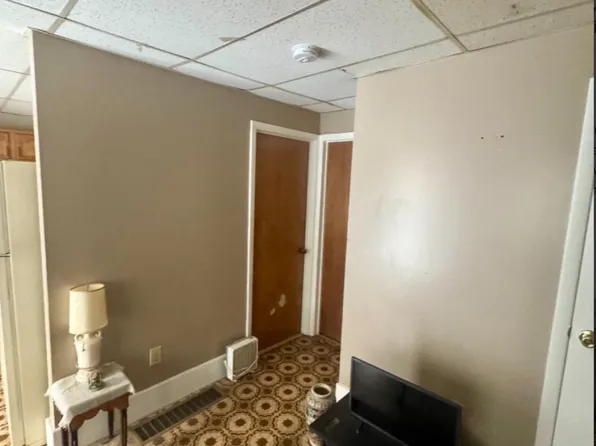 503 N State St APT 1, Syracuse, NY 13203