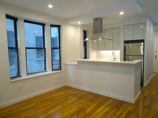 Rented by Corcoran | media 29