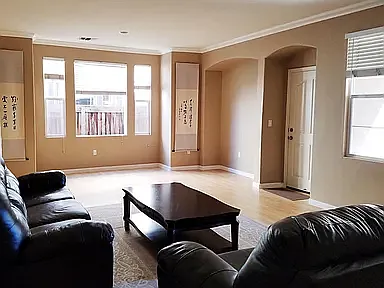 4 bed, 3.5 bath, 2612 sqft, $5,500 — Photo 3