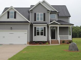 1001 Maduro Ct, Zebulon, NC 27597