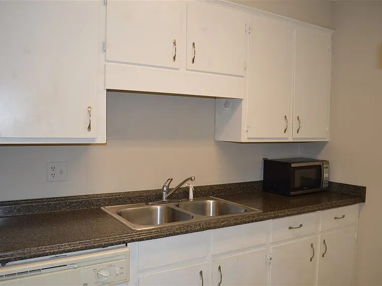 505 Lorenz Blvd #A — Photo 7