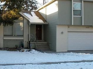 7832 S Oakledge Rd, Cottonwood Heights, UT 84121