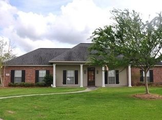8973 Sissy Ln, Lake charles, LA 70607