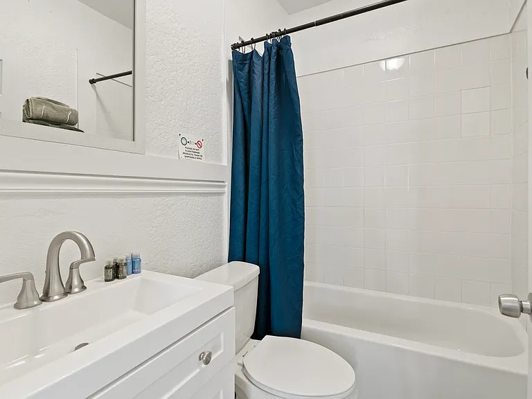 4201 W North A St #12 — Photo 11