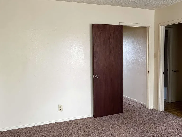 57 W Elmwood Dr #A — Photo 25