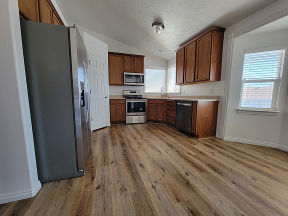 5th image of 6745 S Wakefield Way