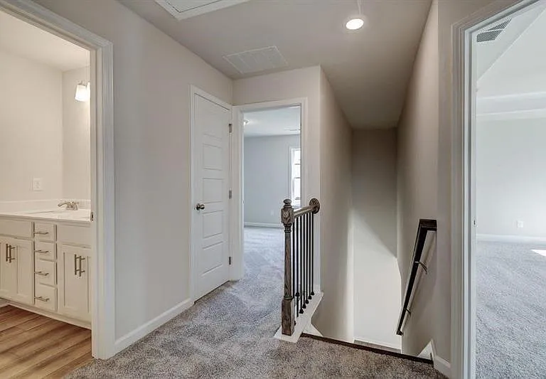 4599 Silver Oak Dr — Photo 9