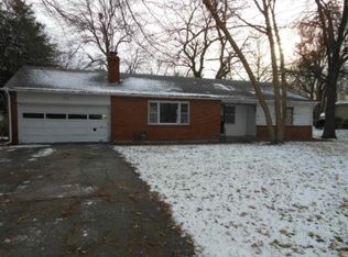 7405 E 130th Ter, Grandview, MO 64030