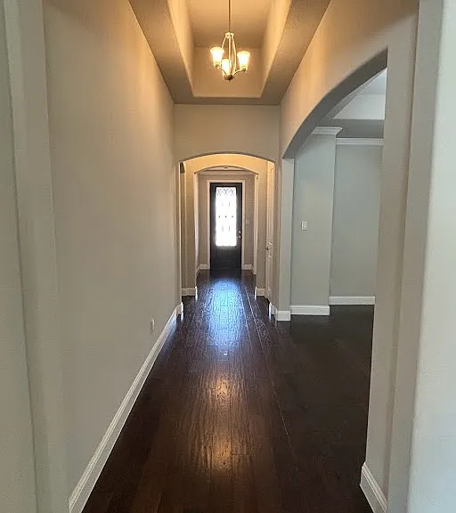 560 Darian Dr — Photo 3