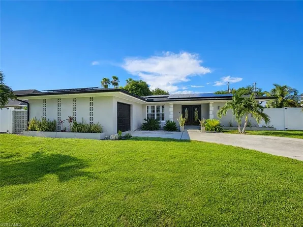 1419 Shelby PKWY, CAPE CORAL, FL 33904