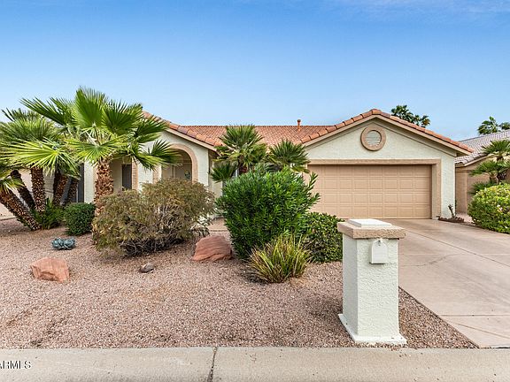 2nd image of 15764 W PICCADILLY Road