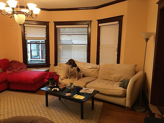 4th image of 3325 Wyandotte St