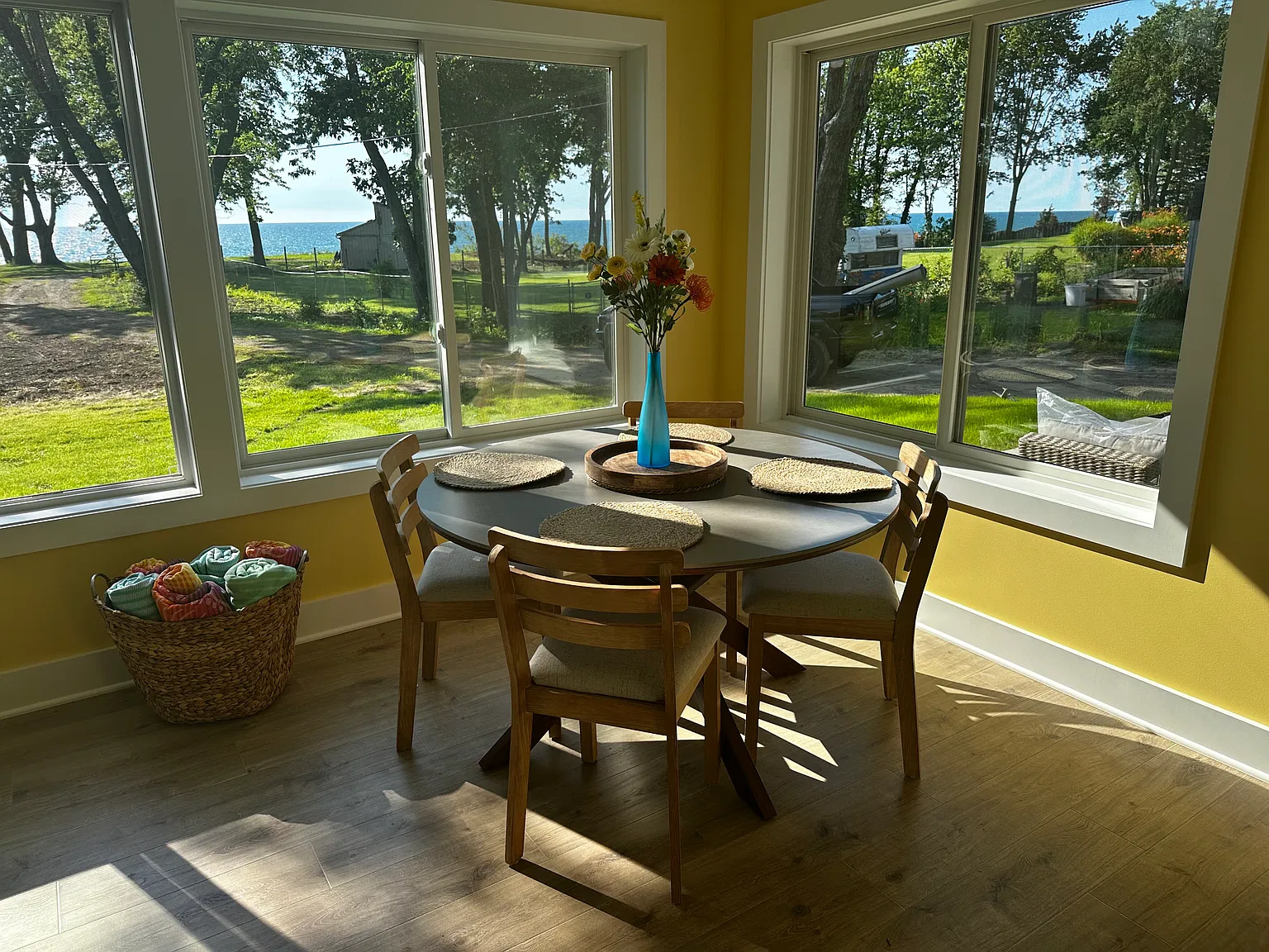 3 bed, 1800 sqft, $3,500 — Photo 2