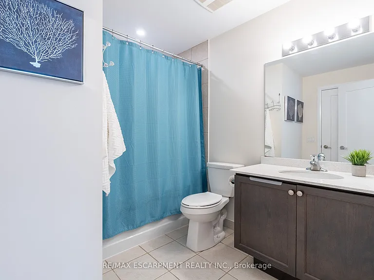 16 Concord Pl S #205 — Photo 22