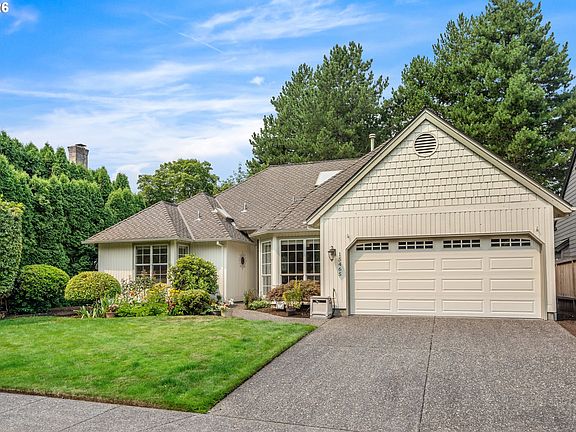 3rd image of 15465 Tanager Dr