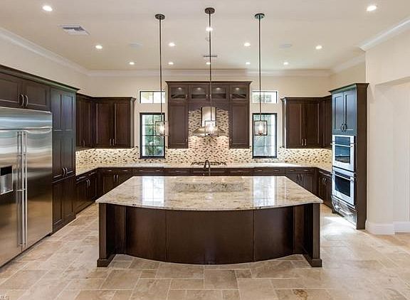 5th image of 4641 Idylwood Ln