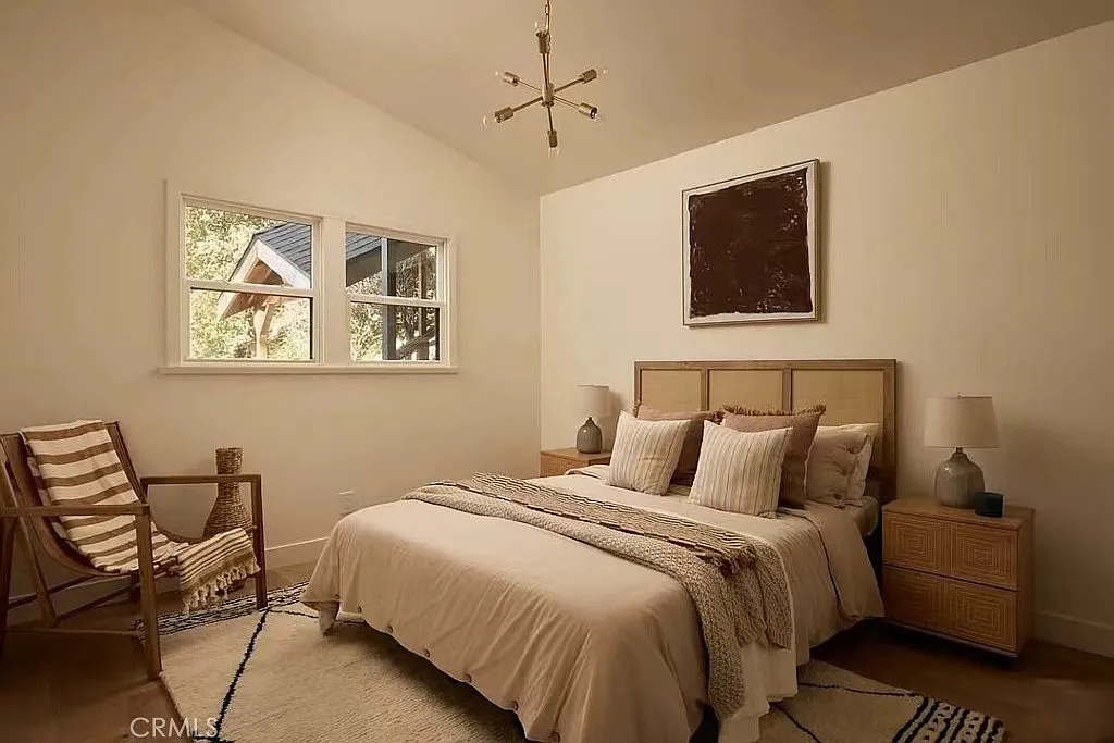 1 bed, 1000 sqft, $3,000 — Photo 2