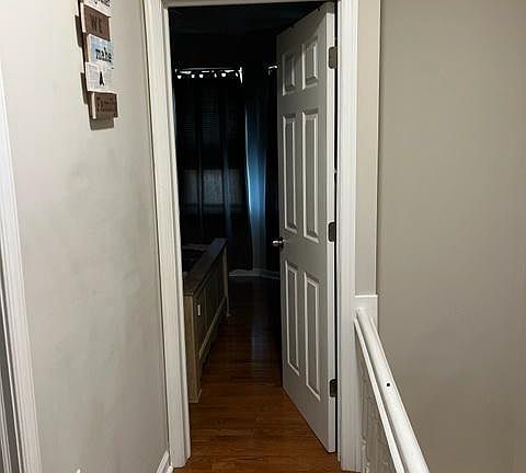 3rd image of 2220 Cantrell St