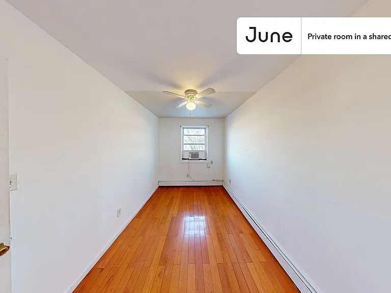 71 Clermont Ave #B — Photo 3