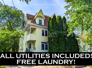 1137 Wisconsin St APT 2, Oshkosh, WI 54901